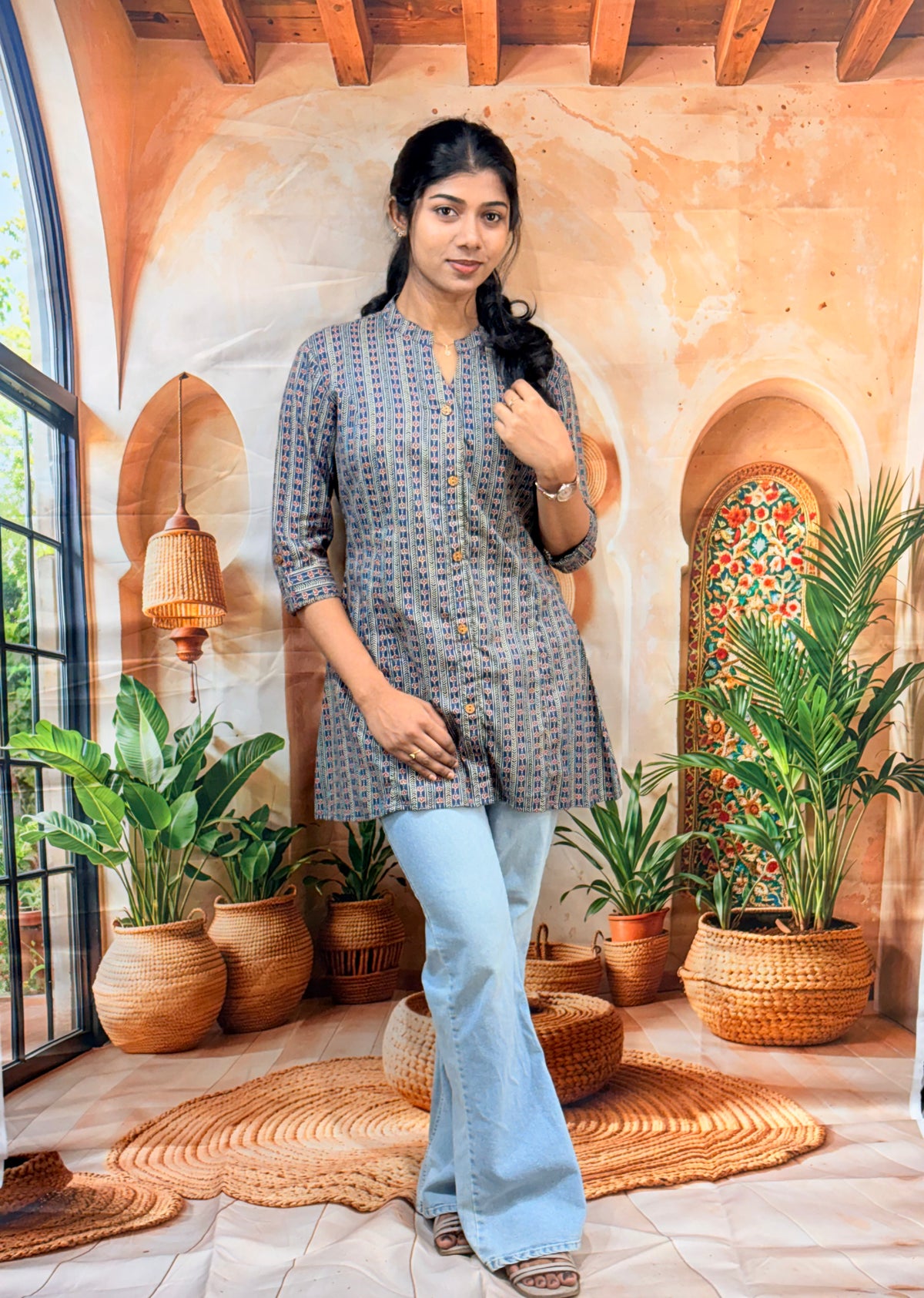 Short Kurti