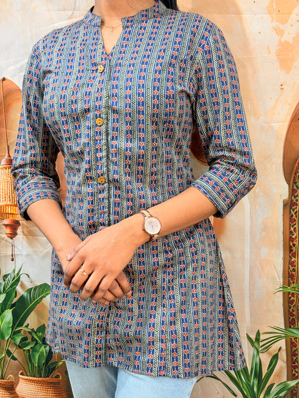 Short Kurti