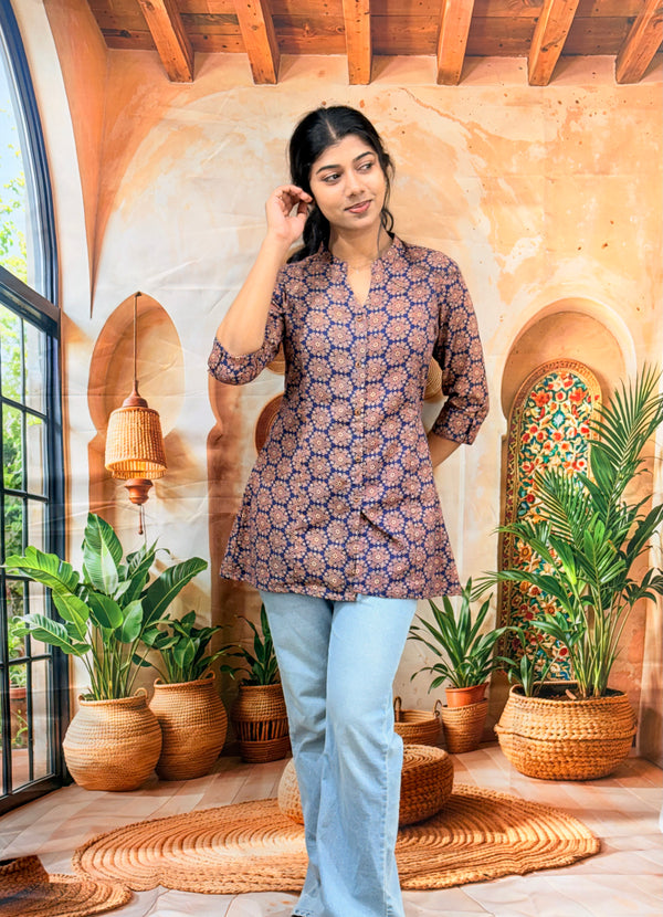 Short Kurti