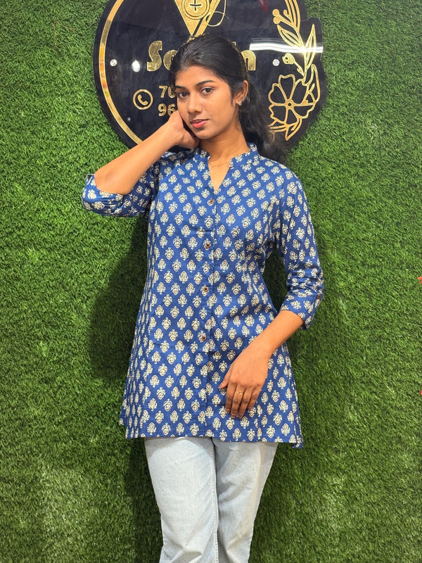 SHORT KURTI